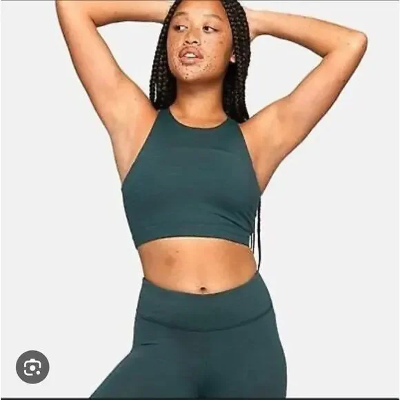 Outdoor Voices Move Free Crop Top - Picture 1 of 7